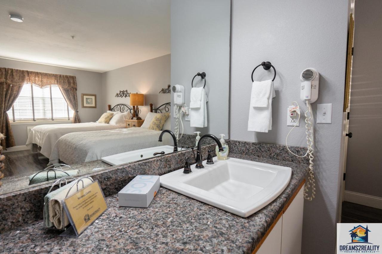 2Br Walk-In Condo - Near The 76 Strip - Pool - Free Tickets Included - Cla-8 برانسون المظهر الخارجي الصورة